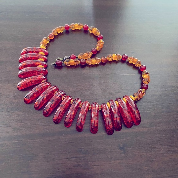 Red- Brown Amber Color Beads Necklace - Picture 2 of 5